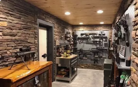How To Build A Gun Safe Room?
